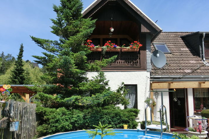 ExteriorSummer