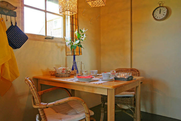 DiningRoom