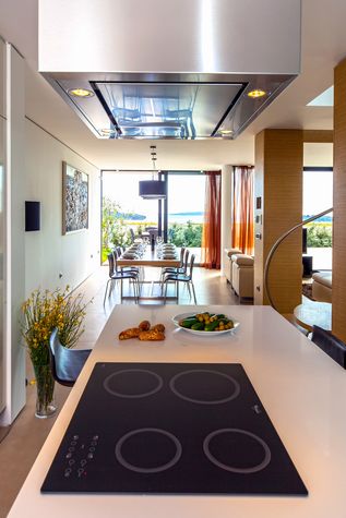 Kitchen
Kitchen