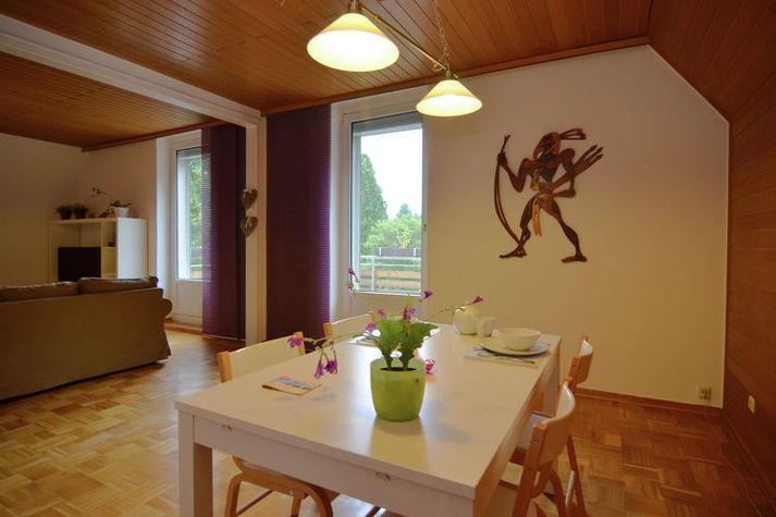 DiningRoom