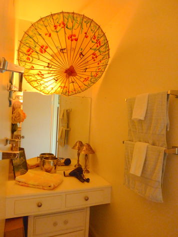 Large en-Suite Bathroom