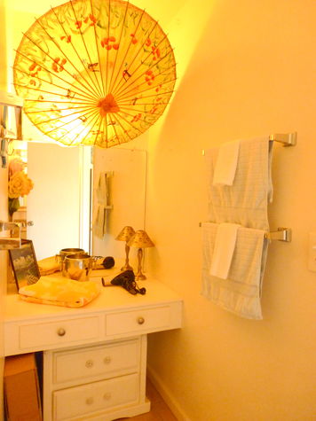 Vanity area