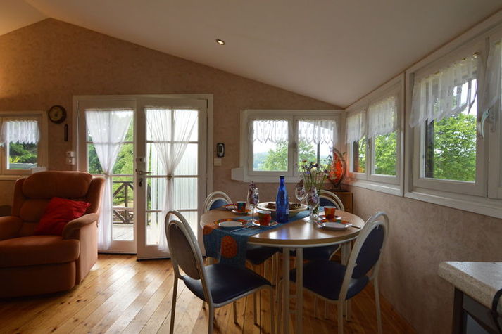 DiningRoom