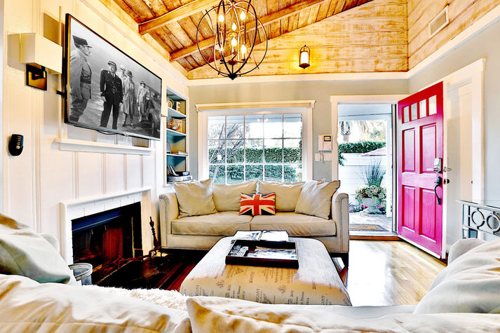The West Hollywood House | Luxury Villa by Owner
The West Hollywood House | Luxury Villa by Owner