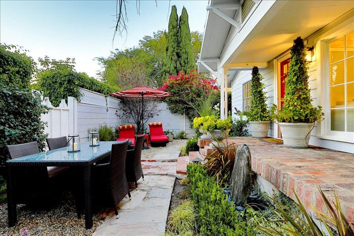 The West Hollywood House | Luxury Villa by Owner
The West Hollywood House | Luxury Villa by Owner