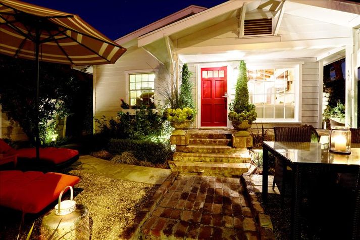 The West Hollywood House | Luxury Villa by Owner
The West Hollywood House | Luxury Villa by Owner