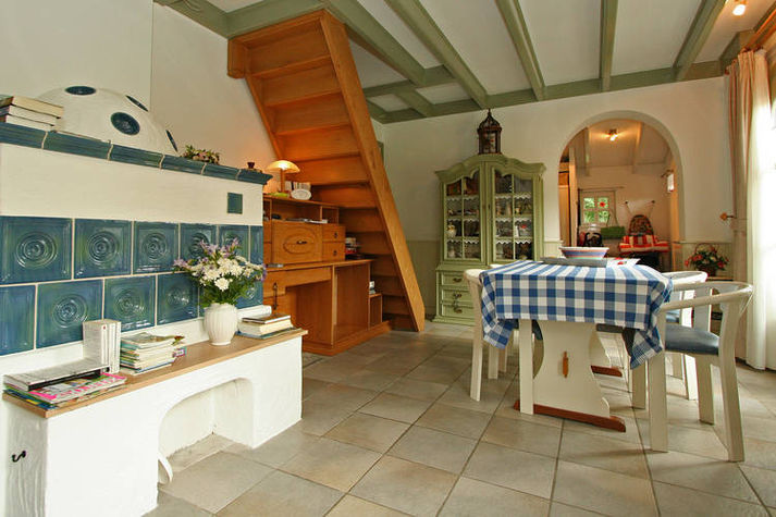 DiningRoom
