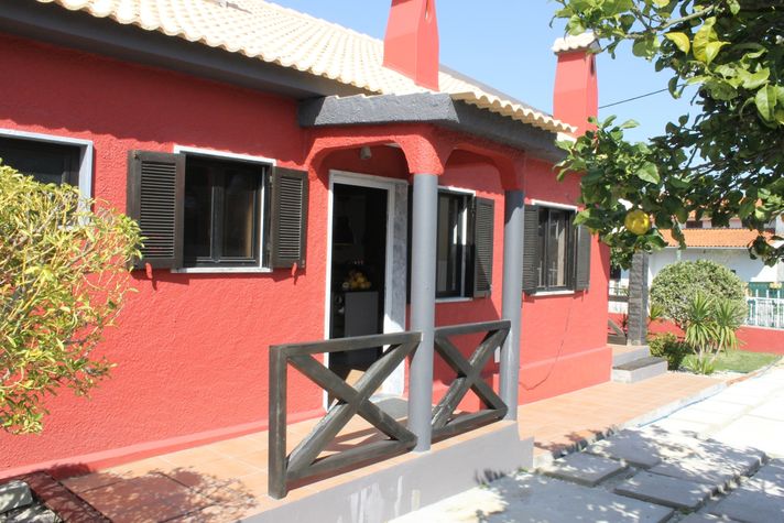 entrance to the kitchen