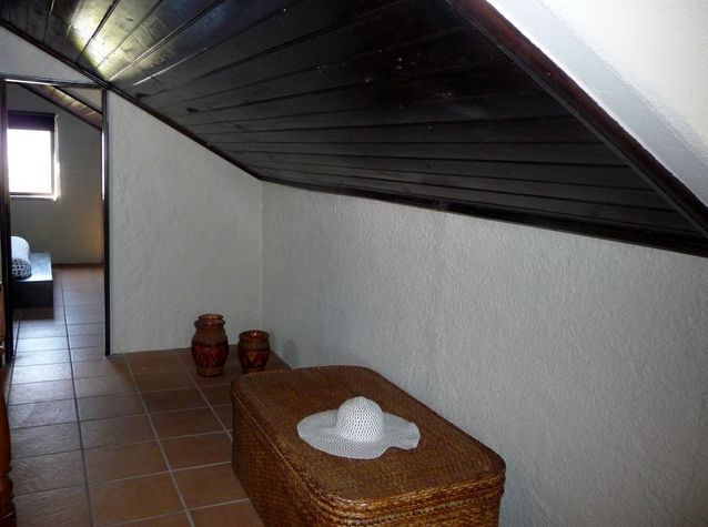 1st floor Hall