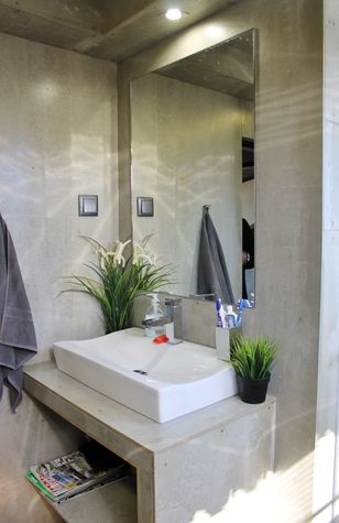 1st floor Bathroom 3