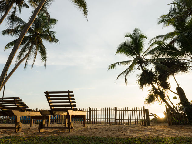 Just relax and enjoy the beautiful Hikkaduwa sunsets!