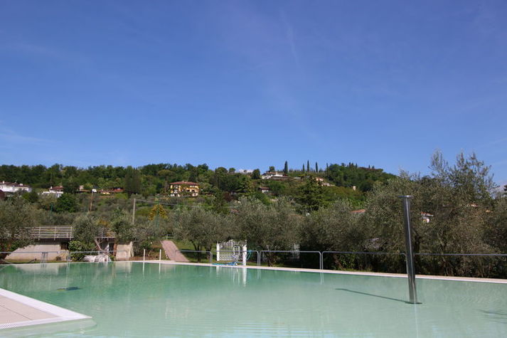 PoolOfHouse