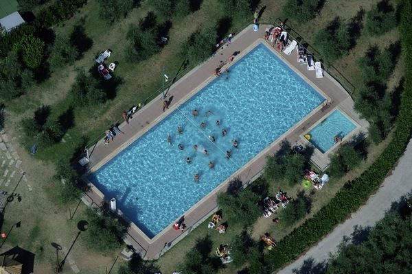 PoolOfHouse