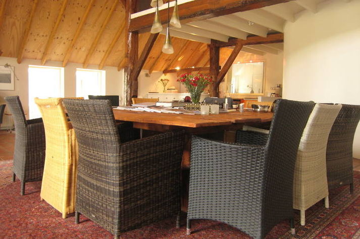 DiningRoom