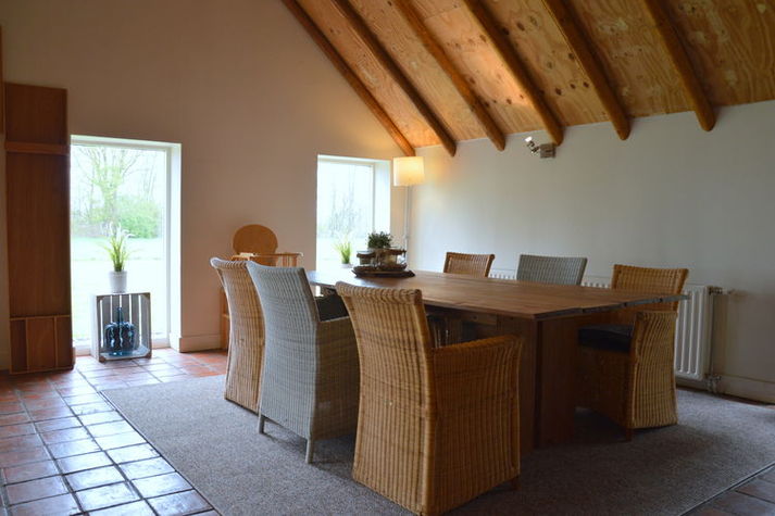 DiningRoom
