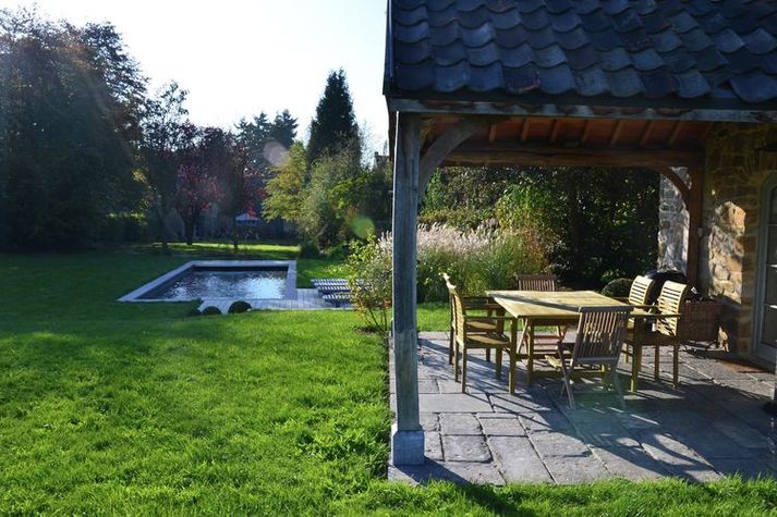PoolOfHouse