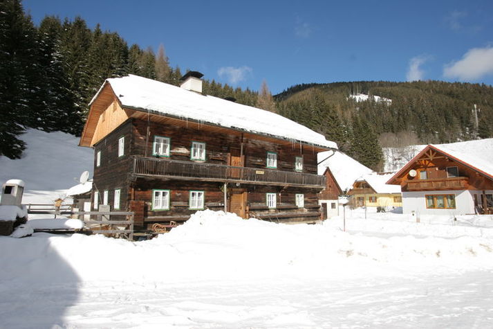 ExteriorWinter