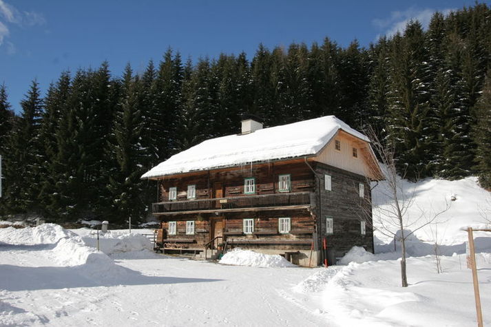 ExteriorWinter
