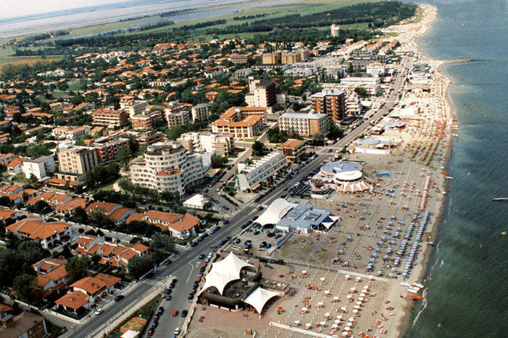 AreaSummer1KM