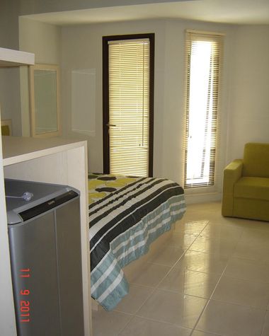 Fridge, Microwave are available