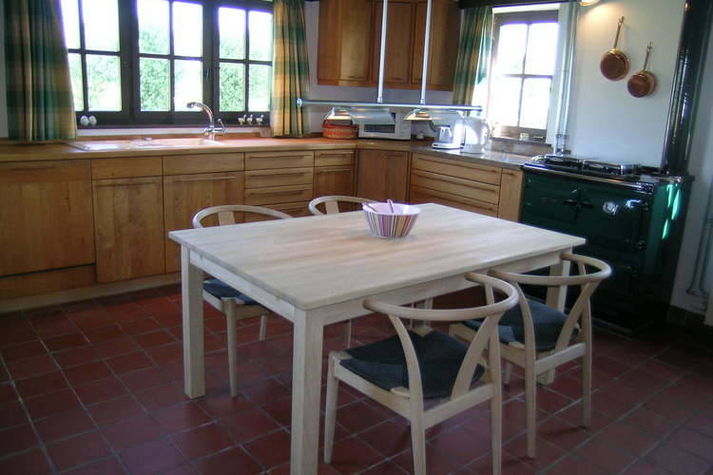 DiningRoom