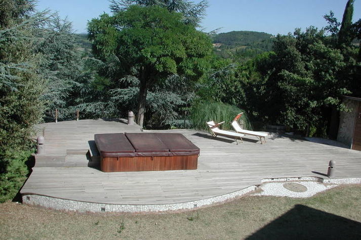 PoolOfHouse