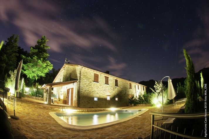 PoolOfHouse
