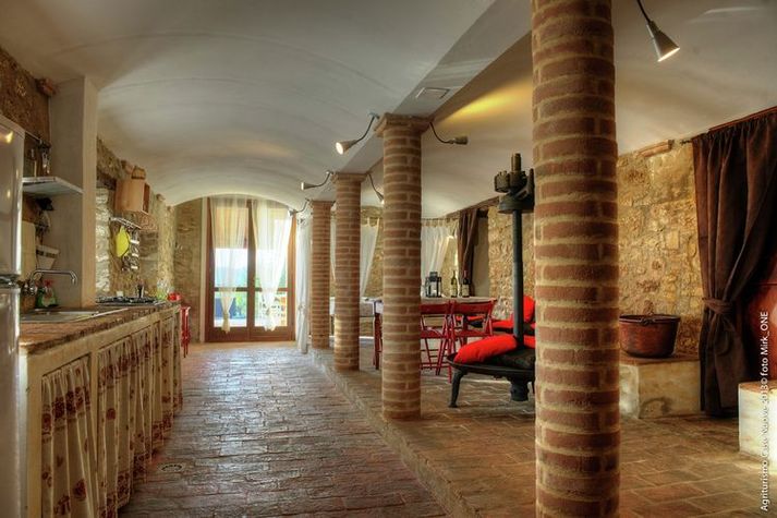 DiningRoom