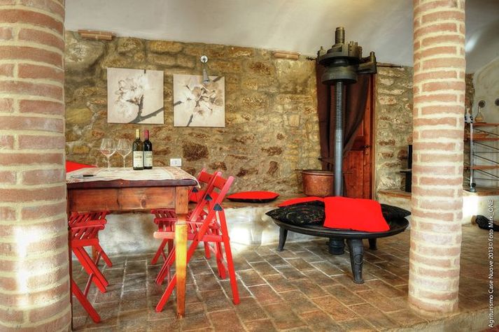 DiningRoom