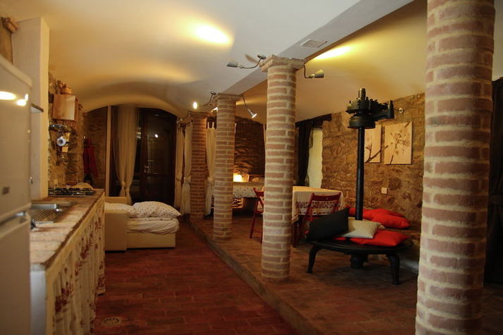 DiningRoom