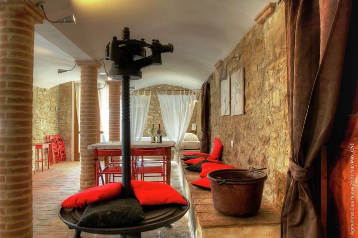 DiningRoom