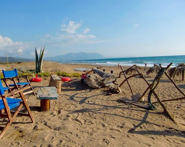 The beach at Tholo which extends at least 20 kms in both directions