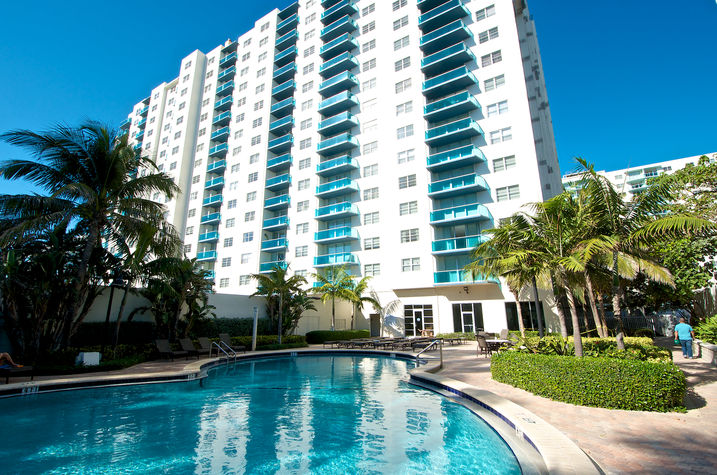 4001 S OCEAN DR SIAN BUILDING