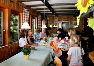 DiningRoom