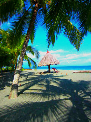 2 minute walk to beach