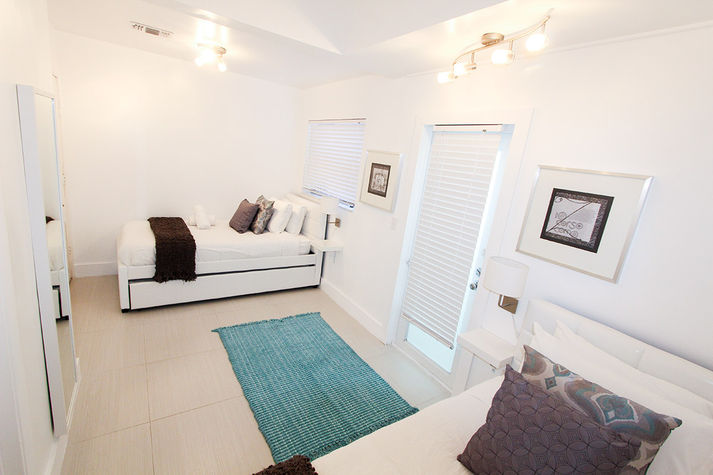 Bedroom V
