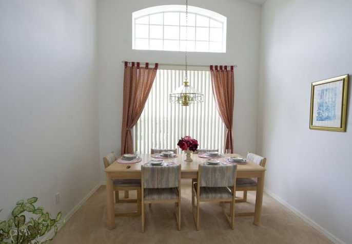 Formal dining room