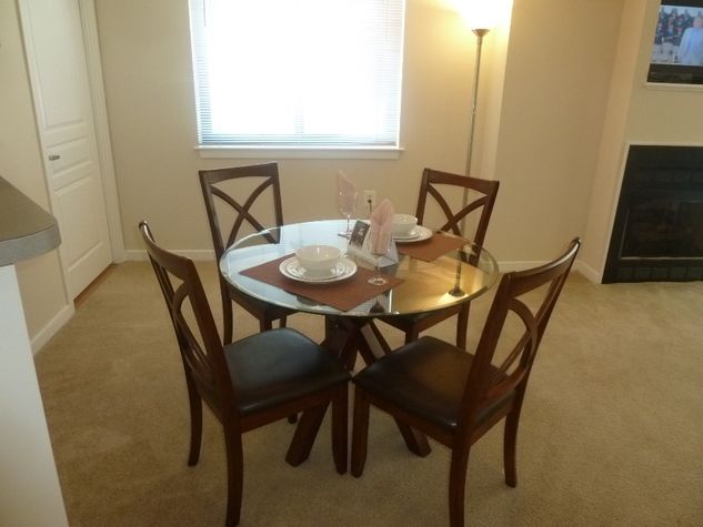 Luxury Dinette