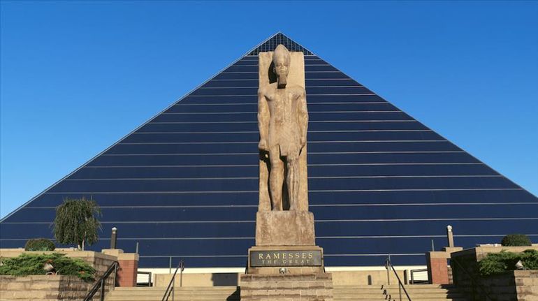 Memphis Pyramid Stay Alfred
Memphis Pyramid Stay Alfred