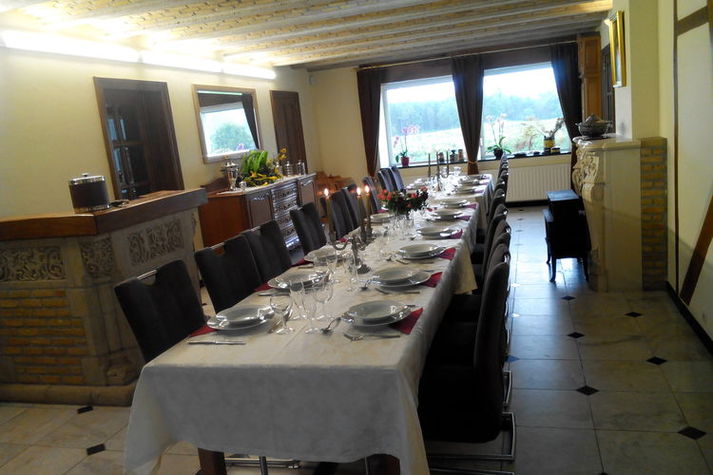 DiningRoom