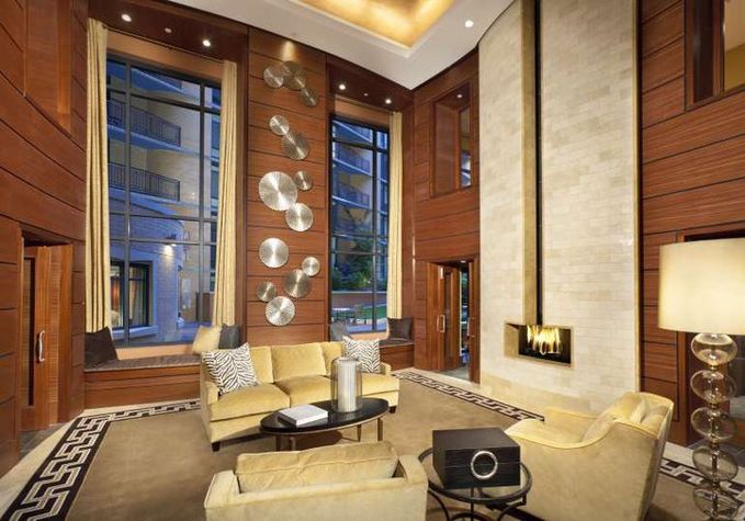 Decorated lobby with great high ceilings