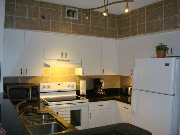 Kitchen 4