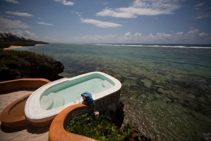 Your own private pool over the ocean