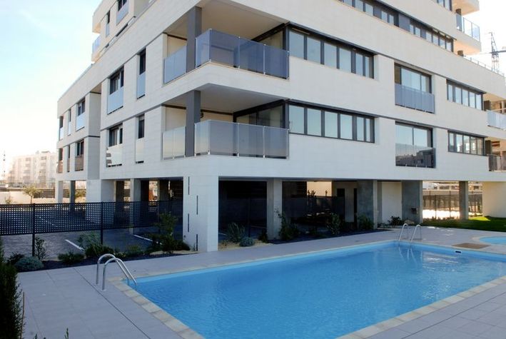 Apartamento y piscina / apartment & pool