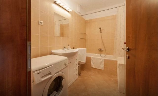 Bathroom with washing machine