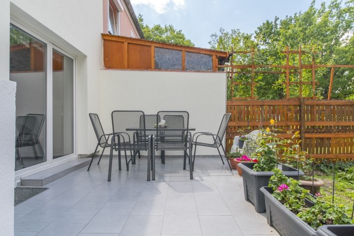 terrace