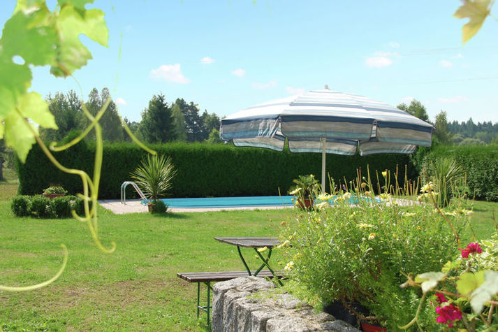 PoolOfHouse
