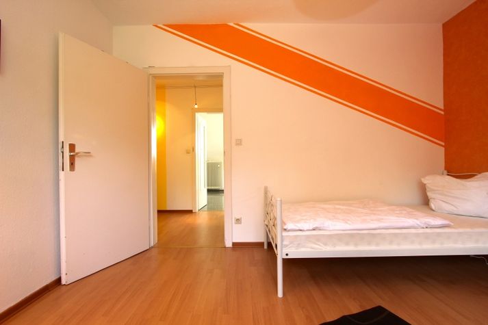 guest room -1-