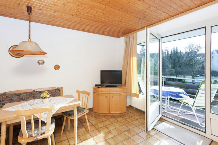 DiningRoom