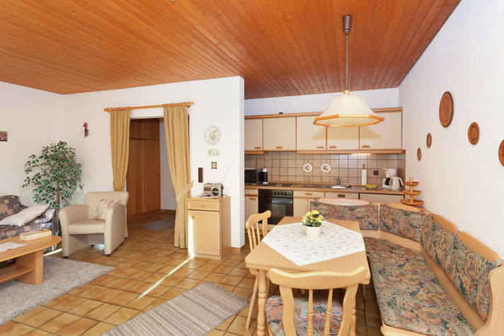 DiningRoom